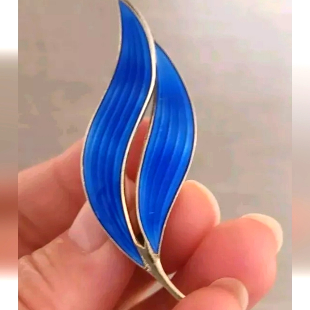 Brooch Vintage AKSEL HOLMSEN Norway 925 SS & DarkBlue Enamel Pin Dbl Leaf Signed